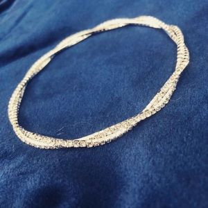 Twist design silver bracelet